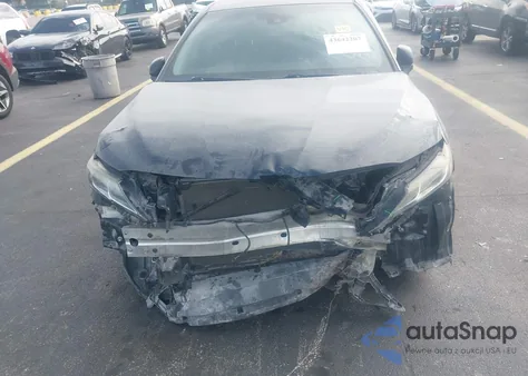 2018 Toyota Camry Se z USA, uszkodzony, nr VIN 4T1B11HKXJU532993